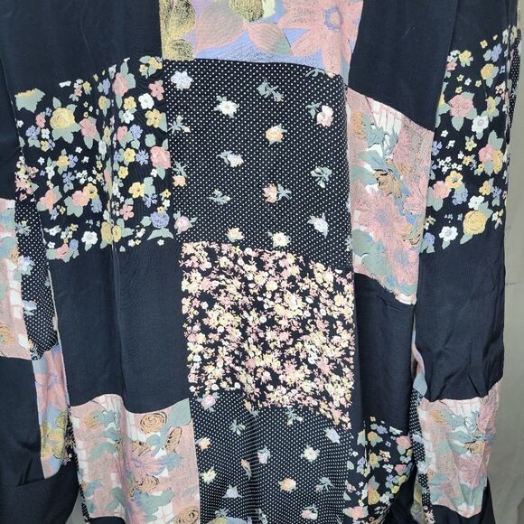 Vintage New Concepts MIX PRINT light weight blazer. - Picture 7 of 13